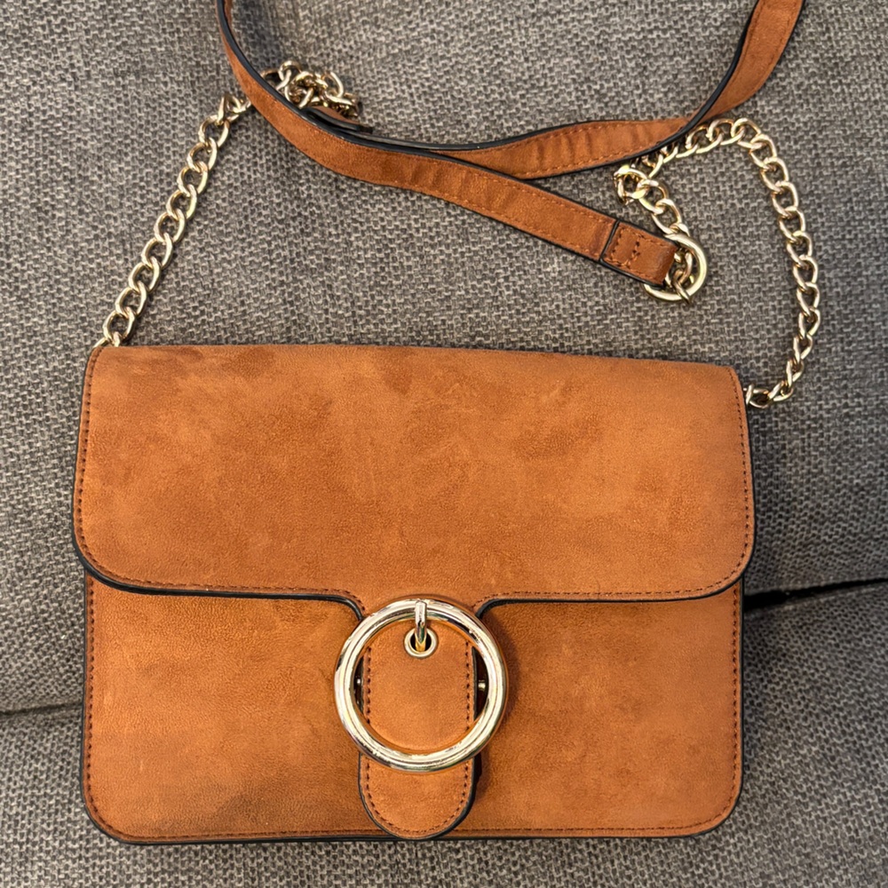 Elegant Tan Chain Crossbody Bag